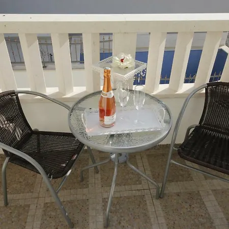 アパート Znaor Baška Voda