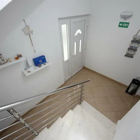 Znaor アパート Baška Voda